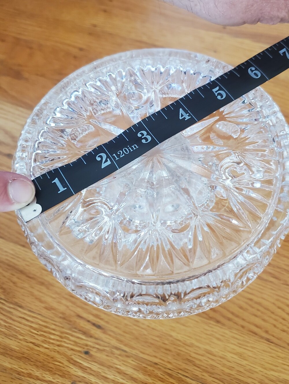 Clear Glass Pedestal Cake Stand - Elegant Scalloped Design - Picture 7 of 8
